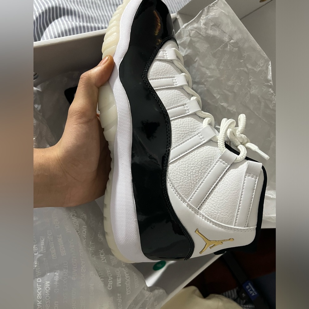 Jordan 11 retro Gratitude